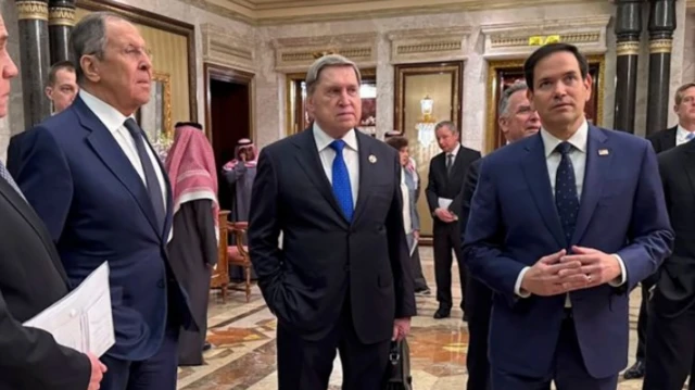 Proponen un nuevo lugar de encuentro para las negociaciones entre Rusia, EE.UU. y Ucrania Proponen un nuevo lugar de encuentro para las negociaciones entre Rusia, EE.UU. y Ucrania